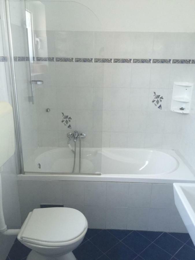Apartmani Irena Jezevac Krk Island Luaran gambar